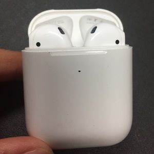 Apple AirPods 2nd generation